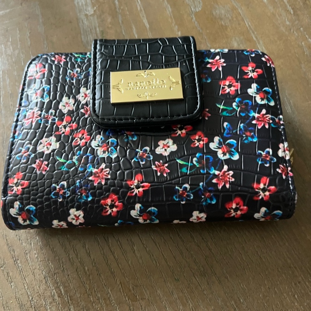 Nanette Lepore Floral Croc Embossed Wallet Black Multicolor Snap Closure Organiz